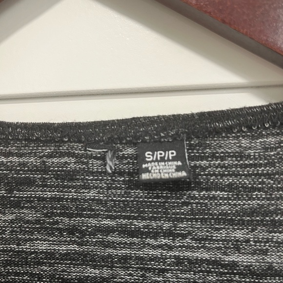 Dress - Picture 3 of 6